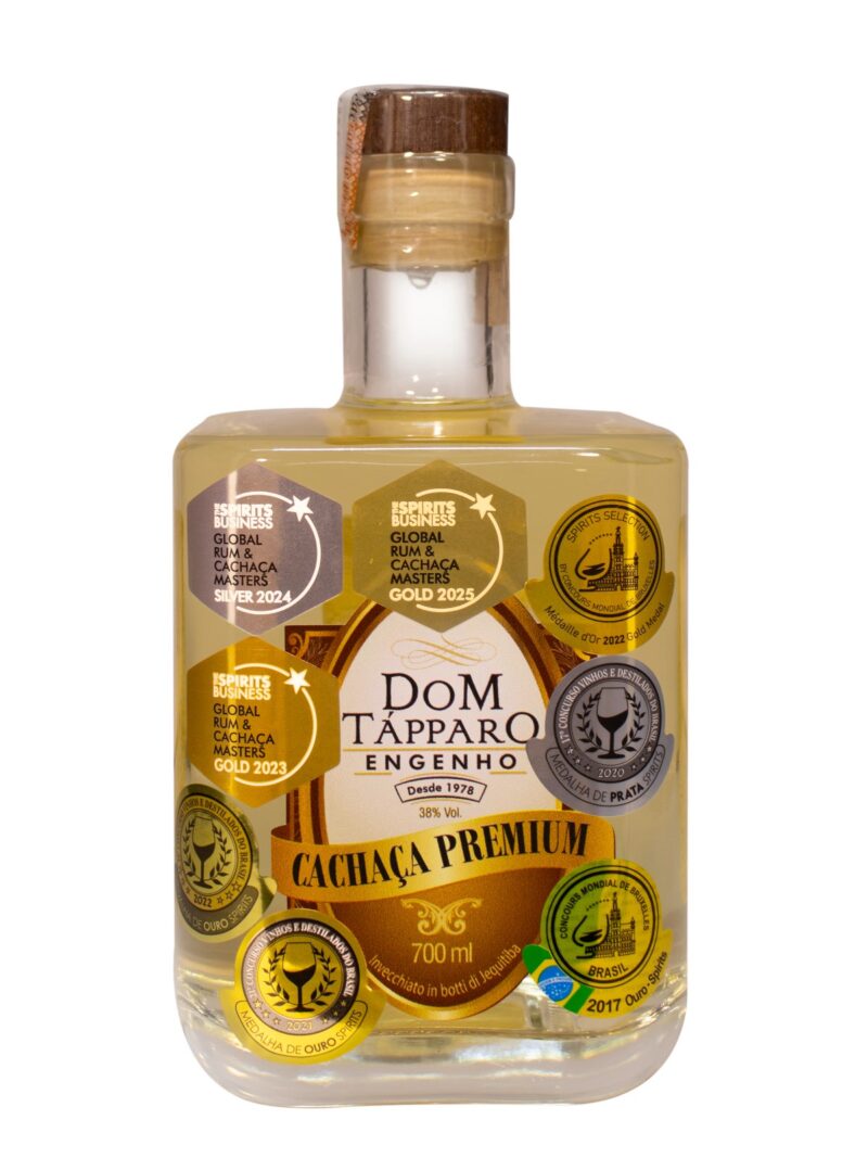 Cachaça Premium 6 Anni Jequitibá - 700ml